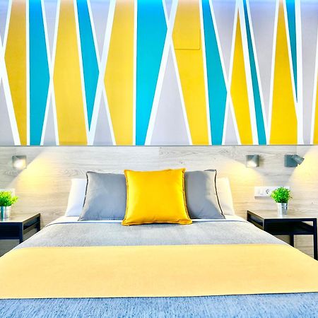 Dori Rooms Hostal ตาริฟา ภายนอก รูปภาพ