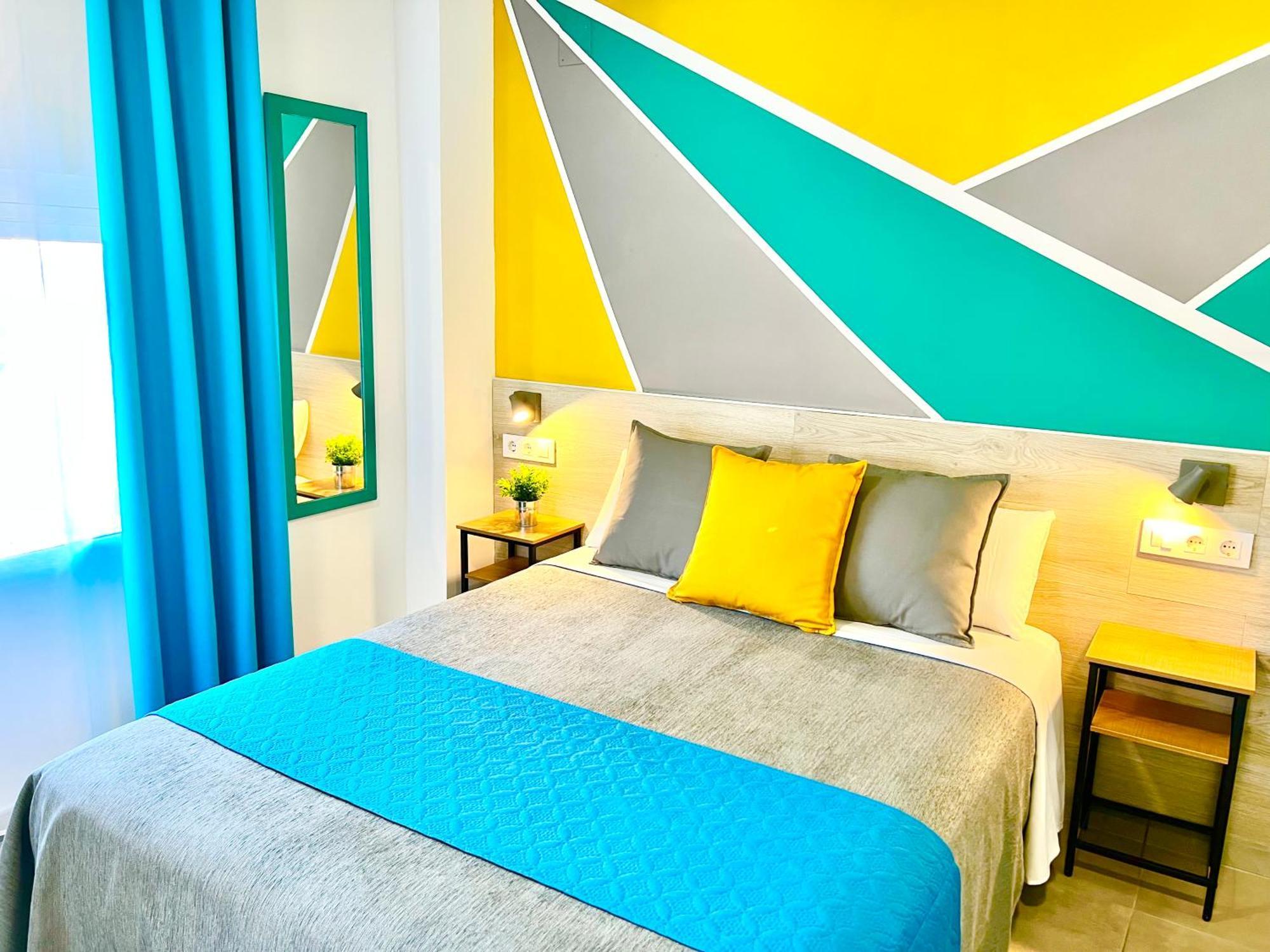 Dori Rooms Hostal ตาริฟา ภายนอก รูปภาพ